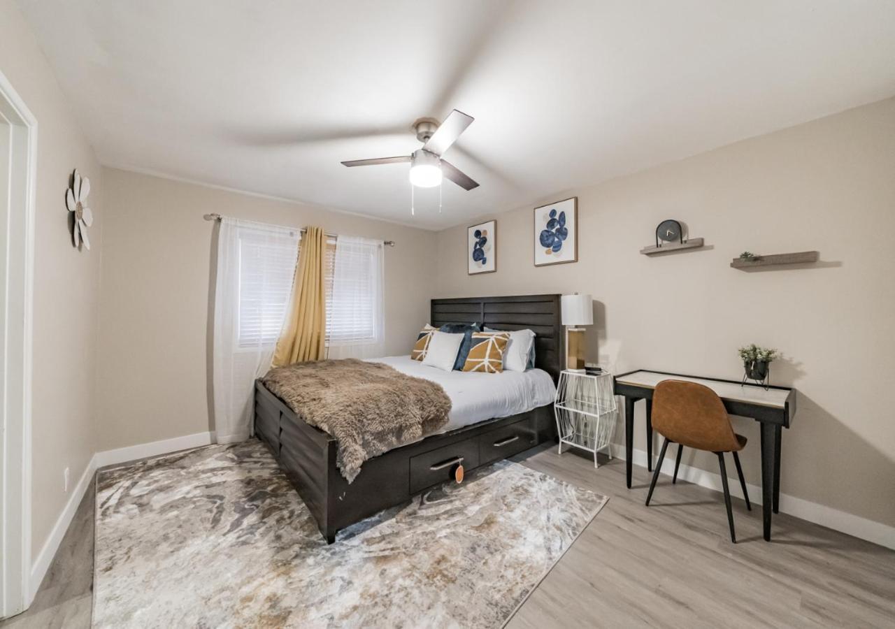 Charming Pet Friendly Family Getaway Santa Clarita Villa Exterior photo